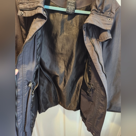 Utex Black Hooded Utility Jacket with Drawstring Waist - Picture 7 of 10